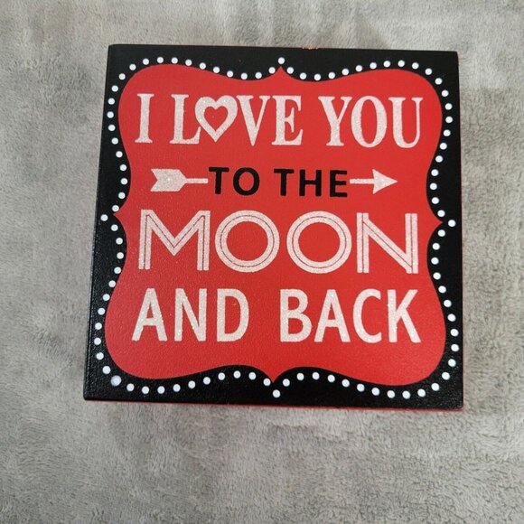 Love You to Moon Back Box Art Sign Red Hanging Free Standing Glitter S17E - Picture 1 of 8